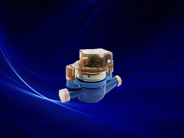 推廣普及使用智能IC卡水表，解決自來水收費難和節(jié)約用水的問題